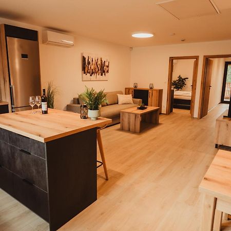 Hotel U Racka Ostrožská Nová Ves Bagian luar foto