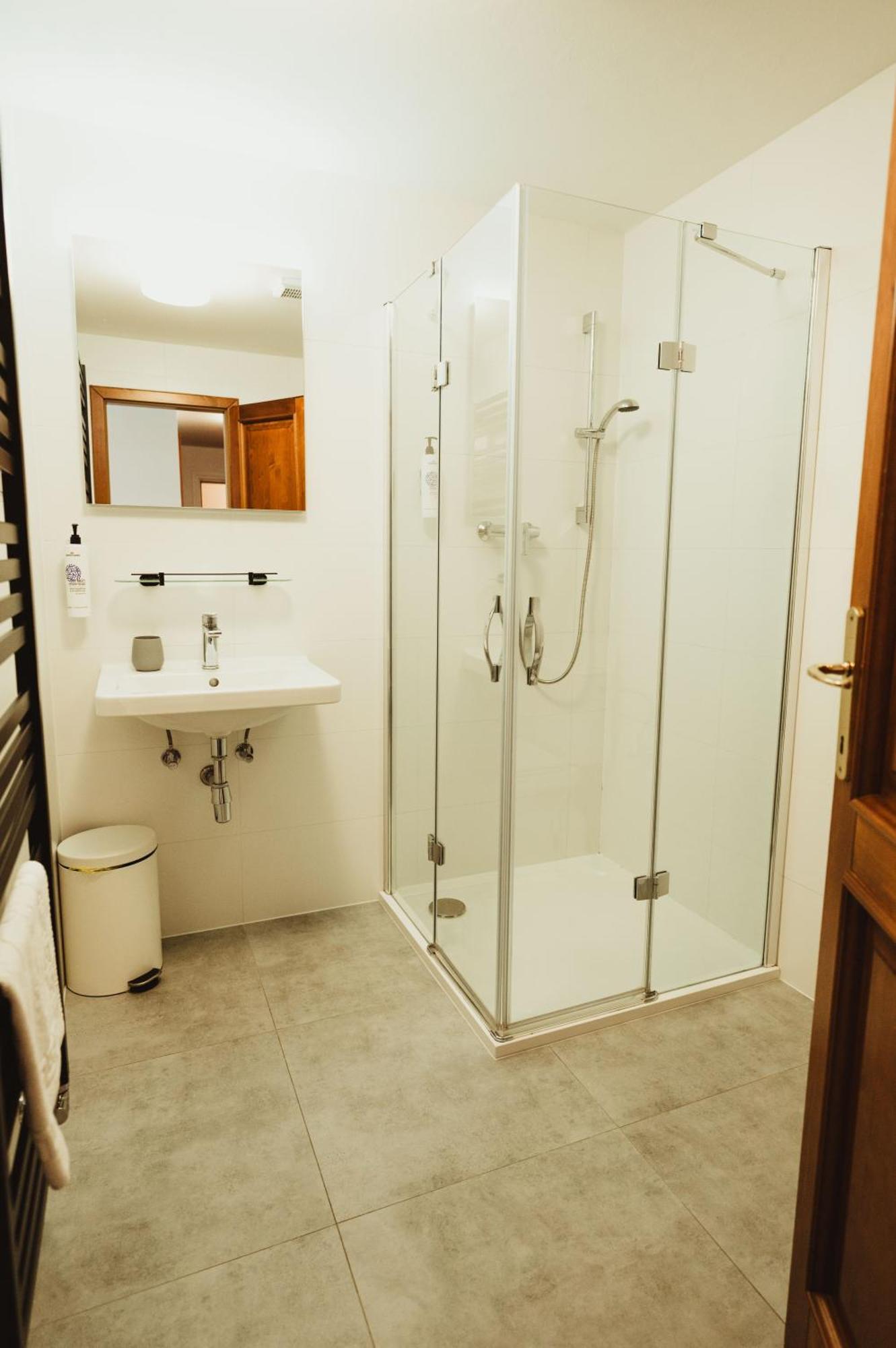 Hotel U Racka Ostrožská Nová Ves Bagian luar foto
